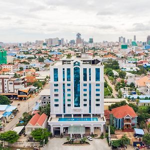 Ban Ban Hotel